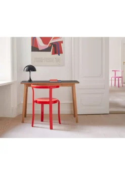 8000 Series Chair