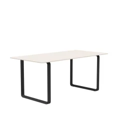 70/70 Table