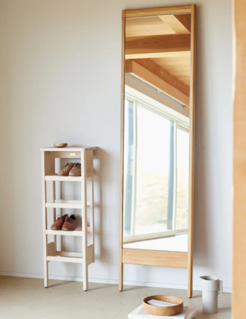 A line Mirror