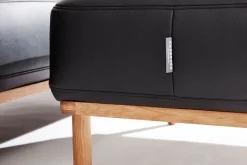 A1 Pouf