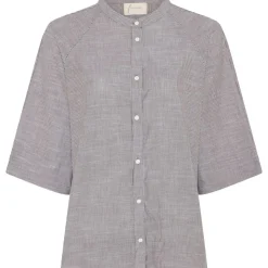 Abu Dhabi 3/4 Short Top
