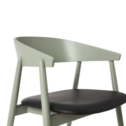 AC2 Chair / Padded Seat