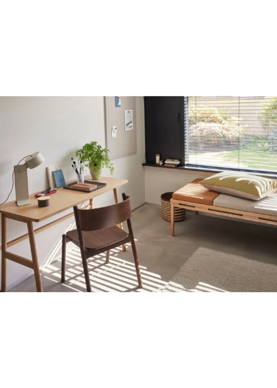 Acorn Desk