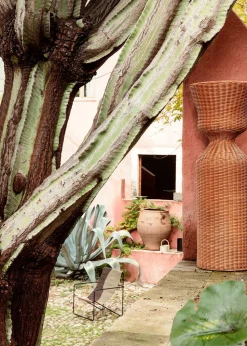 Agnes Plant Stand