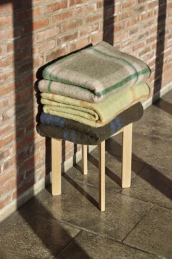 Always Stool Natural