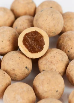 Amber Liquorice Truffles