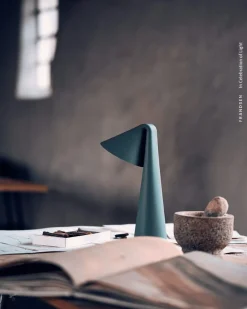 Ami Portable Lamp