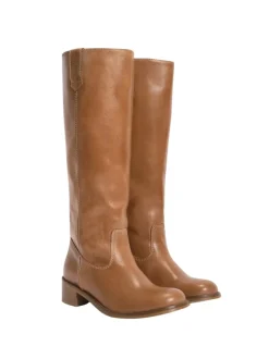 Ann Boots