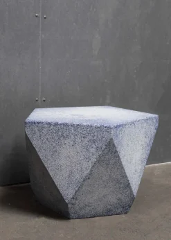 ANNIE TABLE
