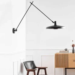 Arigato wall lamp