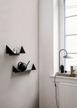 Arum Table Lamp