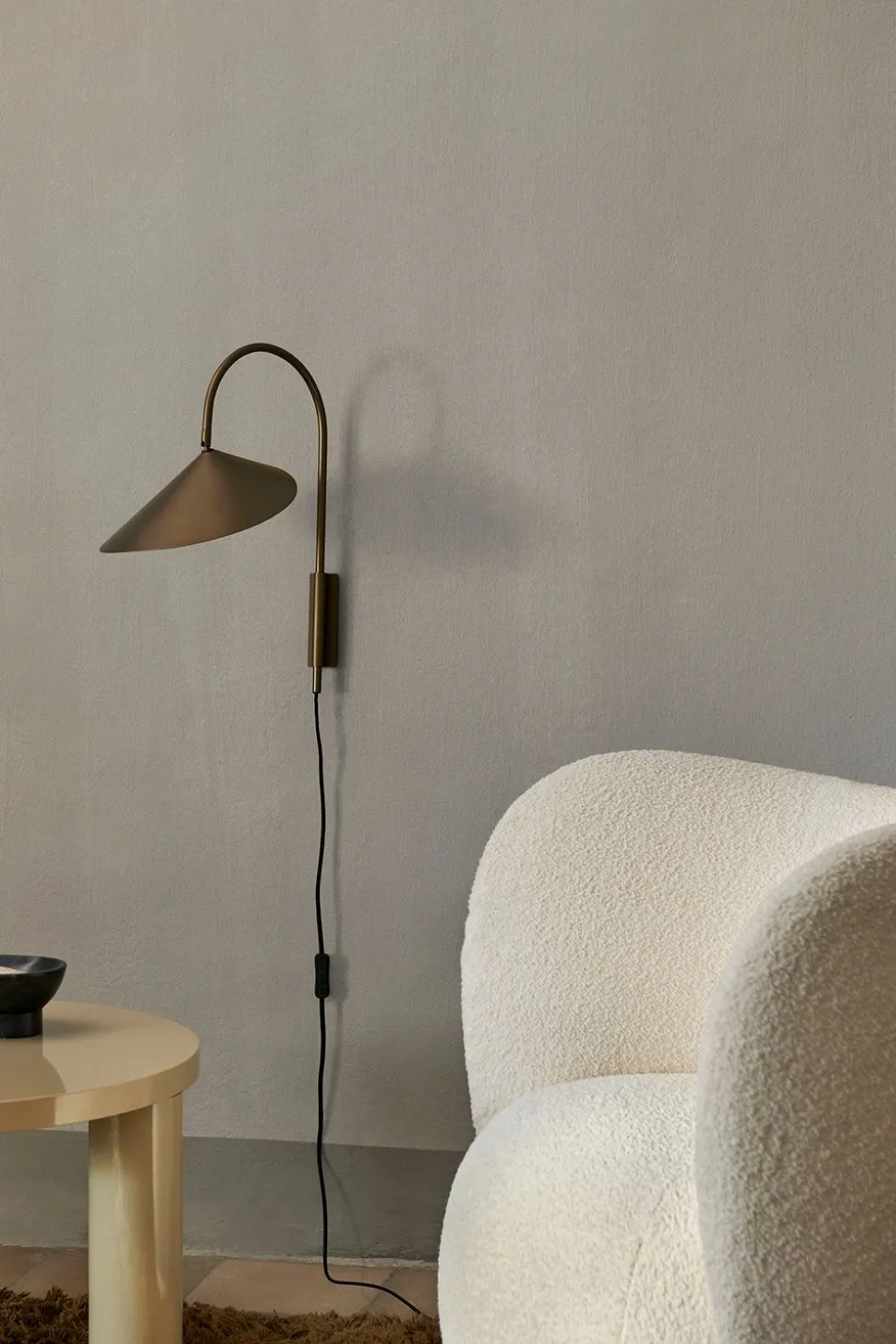 Arum Wall Lamp / Swivel