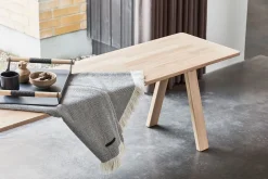 B2 Bench
