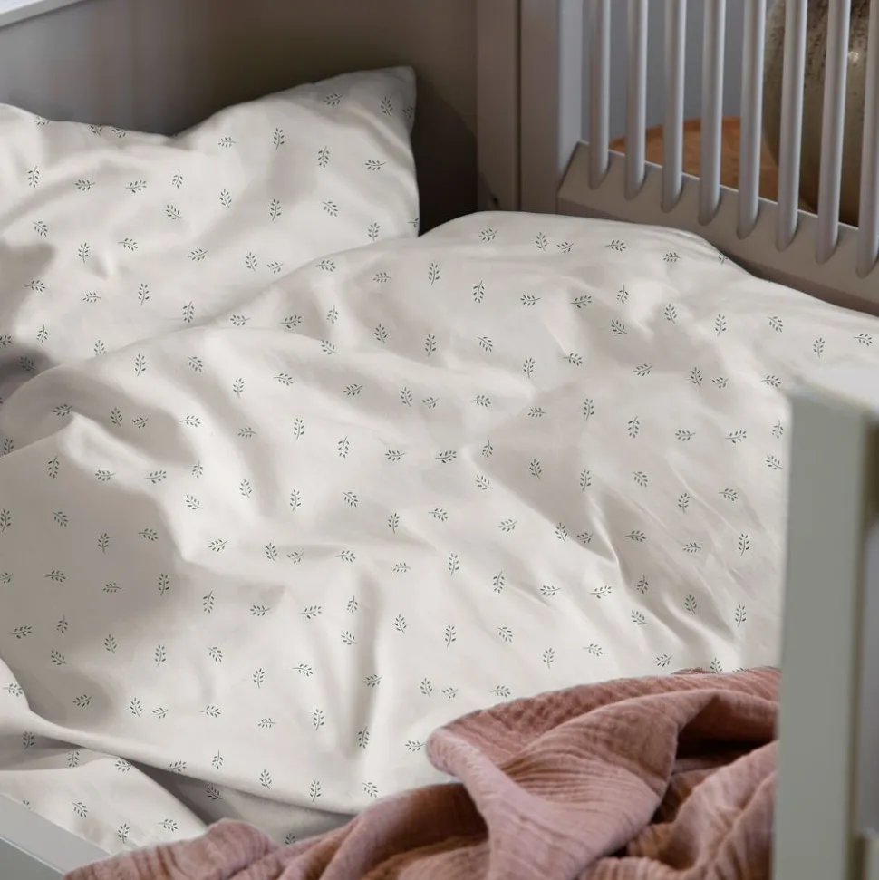 Baby bed linen