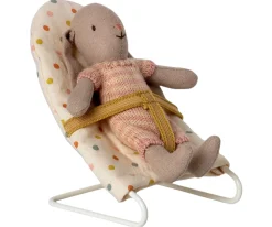 Babysitter, Micro