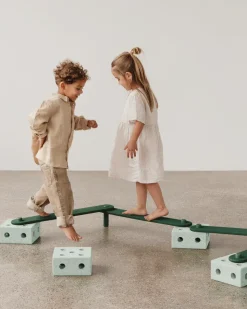 Balance Track
