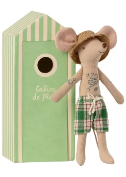 Beach mice - Dad in Cabin de Plage