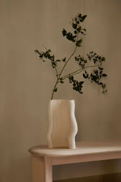 Bevel Bench