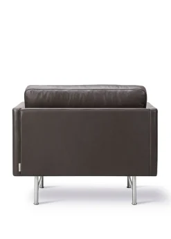 Calmo Lounge Chair 80 5621 by Hugo Passos