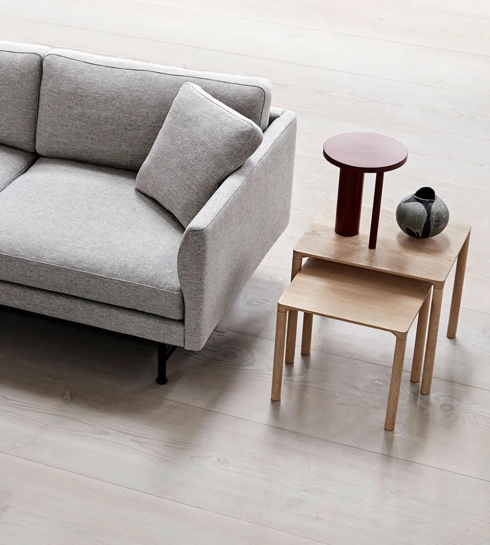 Calmo Sofa 95 5653 by Hugo Passos