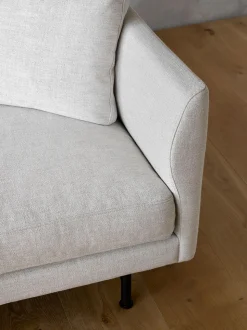 Calmo Sofa 95 5653 by Hugo Passos