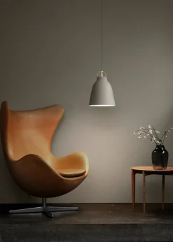 Caravaggio / Matt Pendant