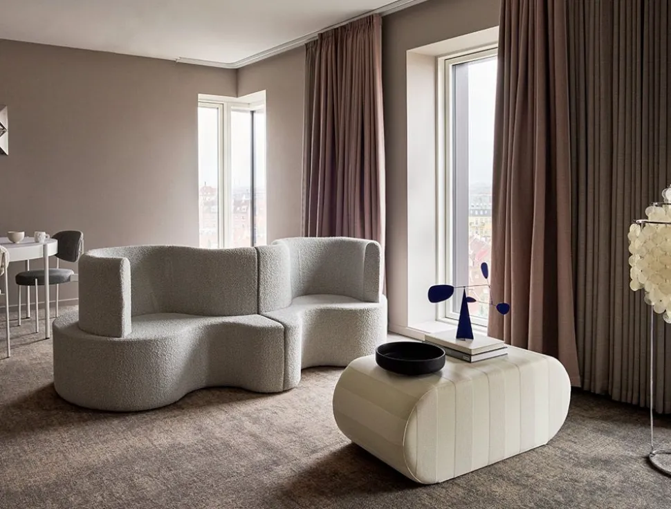 Cloverleaf Sofa - 5 units