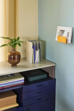 Clutch Magazine Holder