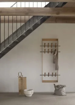 Coat Frame