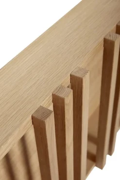 Column Magazine Holder