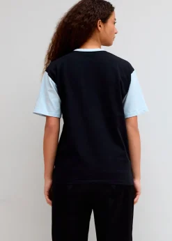 Cruz Unisex T-shirt
