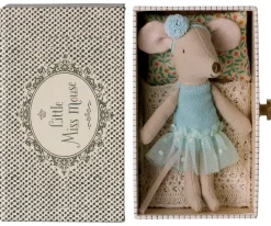 Dance Mouse In Daybed, Little Sister