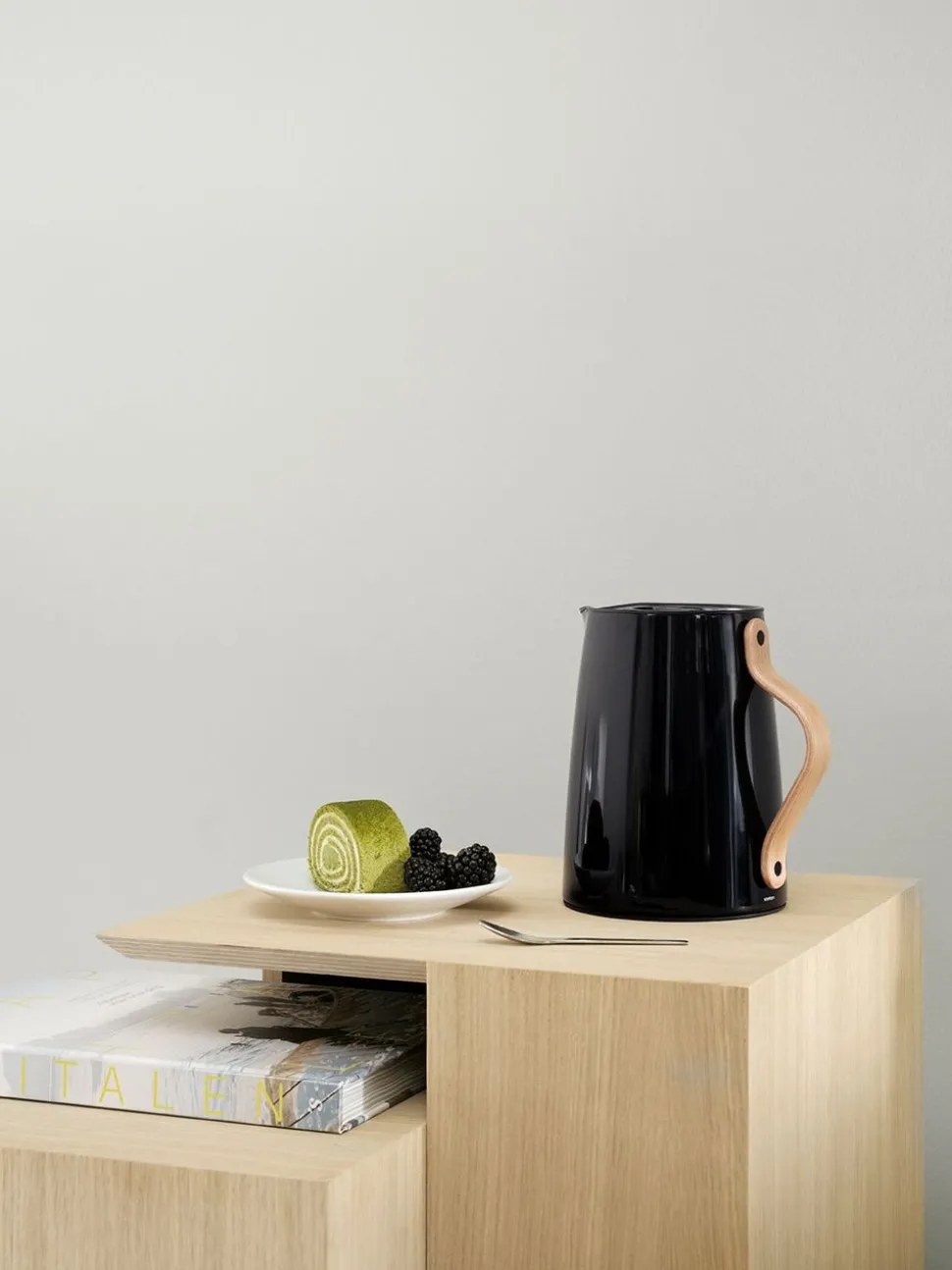 Emma Vacuum Jug Tea 1 L