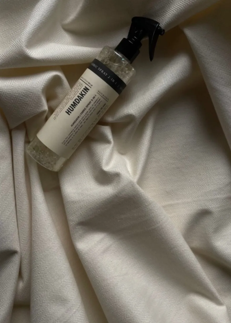 Fabric spray 2-in-1
