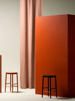 Figurine Stool