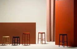 Figurine Stool
