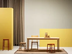 Figurine Stool