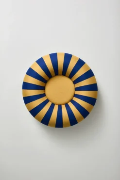 Float / By Mikkel Lang Mikkelsen