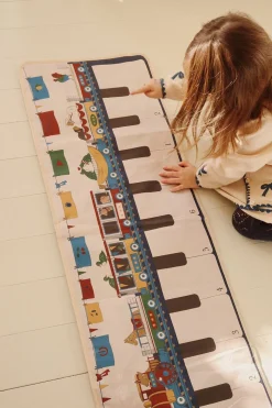 Floor Piano
