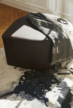 Floreo Throw