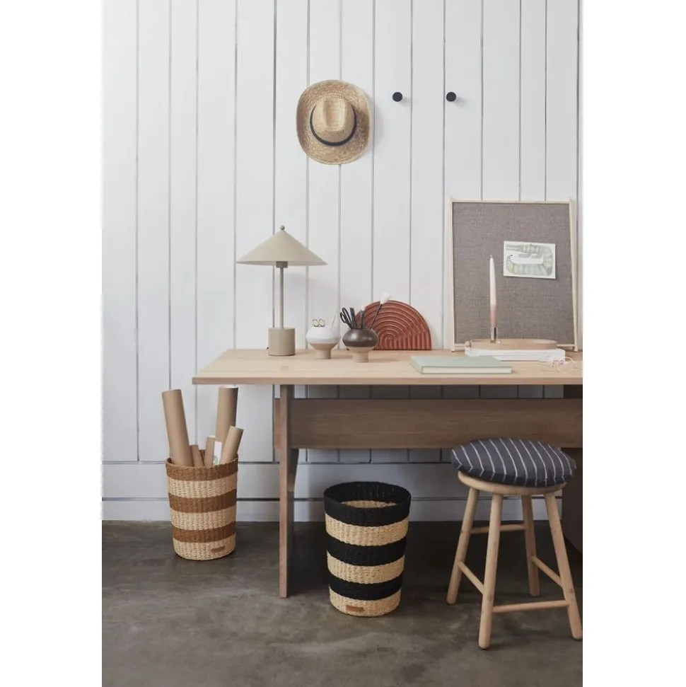 Kotai Dining Table