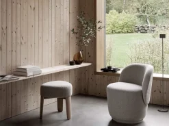 Kuon Swivel Armchair
