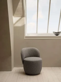 Kuon Swivel Armchair