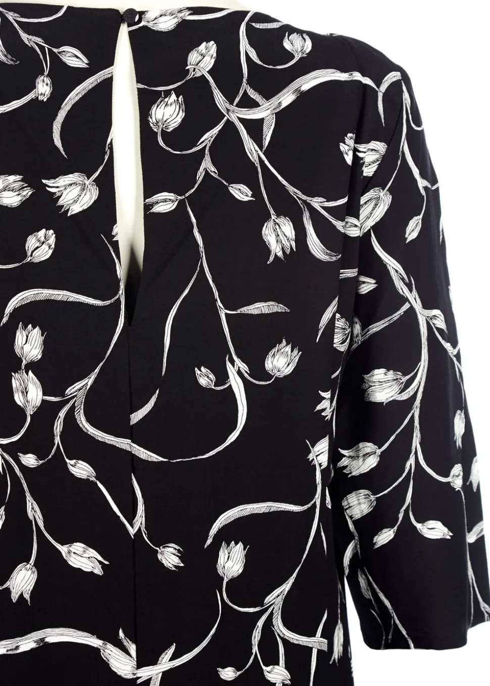 Lilica Dress