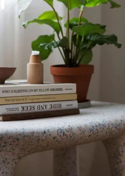 Luisa Table
