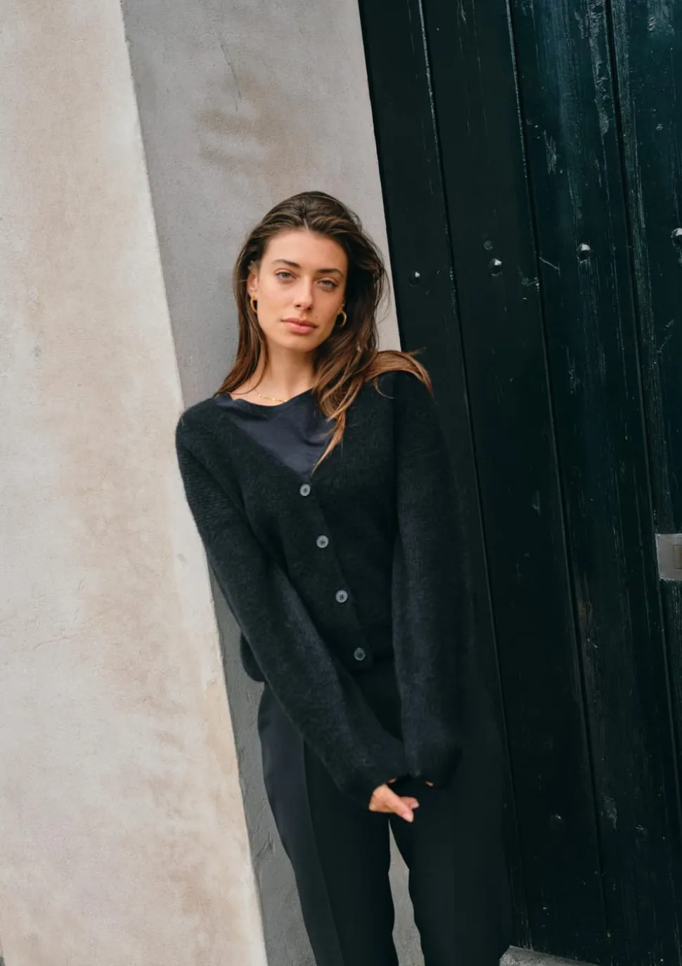 MMThora V-Neck Knit Cardigan