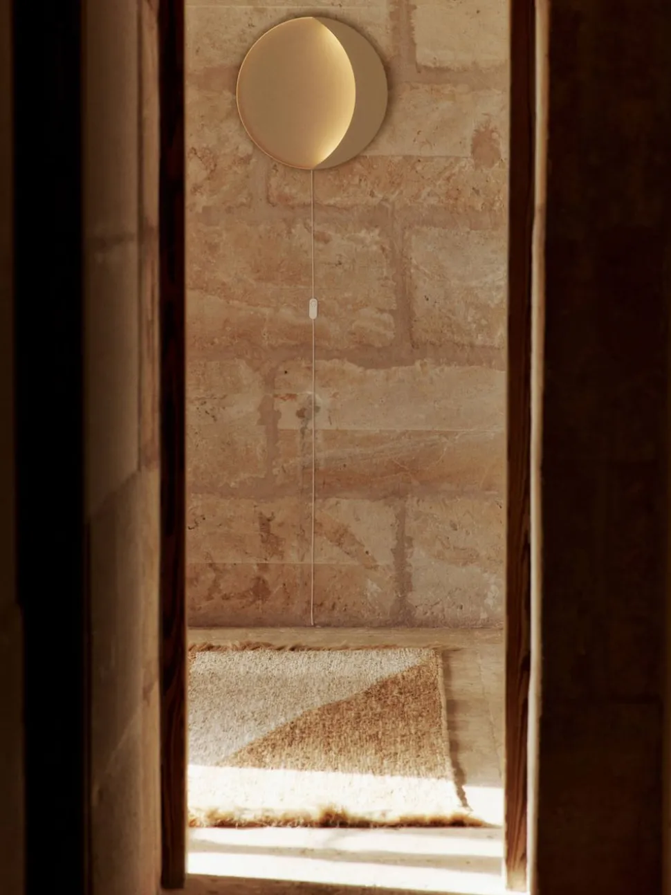 Neba Wall Lamp