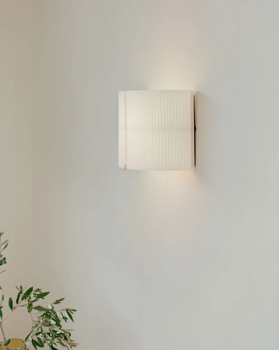 Nebra Wall Lamp