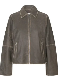 Nimamd Jacket