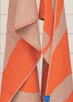 NOVA ARTE Bath Towel